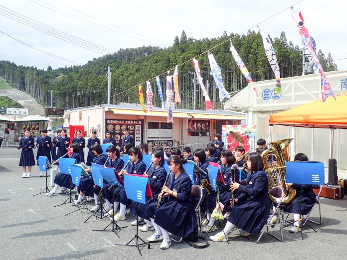 「志津川中吹奏楽部」熊本地震チャリティーコンサート 「志津川中吹奏楽部」熊本地震チャリティーコンサート