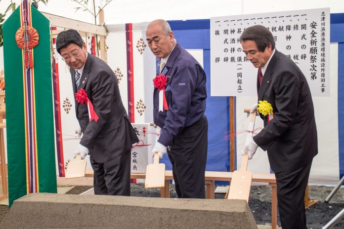 海水浴場「サンオーレそではま」復活へ。安全祈願祭で垣間見た、南三陸町民の心の風景 海水浴場「サンオーレそではま」復活へ。安全祈願祭で垣間見た、南三陸町民の心の風景