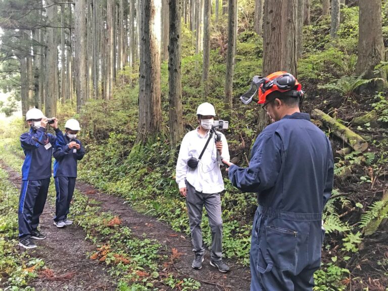 地元志津川高校生がレポート！南三陸の「森」を学ぶオンライン企業研修